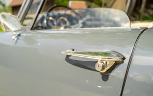 Image 34/77 of Alfa Romeo 2600 Spider (1963)