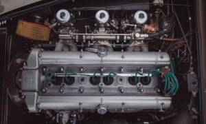 Image 6/99 of Aston Martin DB 6 Volante (1968)