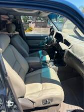Image 21/41 of Toyota Land Cruiser J80 (1995)