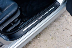 Image 15/31 of BMW 528i (1996)