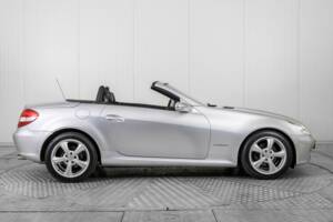 Bild 12/50 von Mercedes-Benz SLK 200 Kompressor (2005)