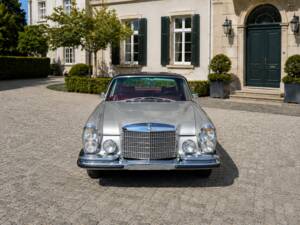 Bild 3/19 von Mercedes-Benz 280 SE 3,5 (1970)