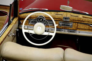 Image 11/23 of Mercedes-Benz 300 d Cabriolet D (1960)