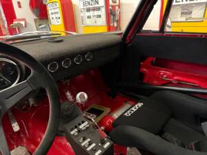 Image 11/18 of Alfa Romeo Giulia GTA 1300 Junior (1970)