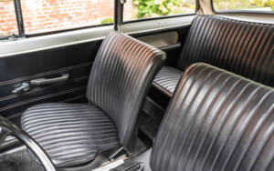 Bild 77/118 von BMW 700 LS Luxus (1965)