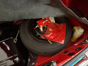 Image 31/50 de FIAT 124 Spider CS1 (1978)