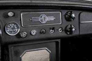 Image 35/50 de MG MGB (1969)
