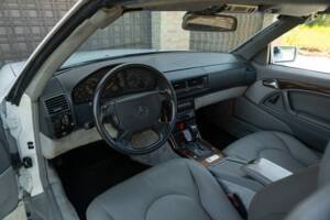 Bild 32/50 von Mercedes-Benz SL 320 (1997)