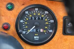 Bild 40/50 von MG RV8 (1995)