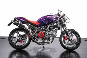 Image 2/17 of Ducati DUMMY (1994)