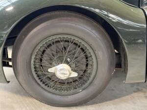 Image 20/28 of Jaguar XK 120 FHC (1953)