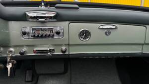 Image 23/25 of Mercedes-Benz 190 SL (1957)