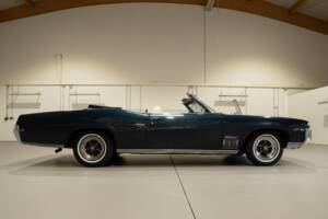 Bild 6/38 von Buick Wildcat Convertible (1969)