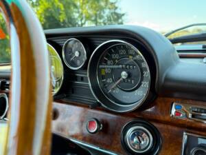 Image 8/39 of Mercedes-Benz 300 SEL 6.3 (1970)