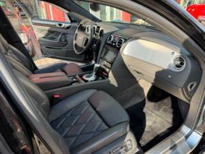 Bild 24/26 von Bentley Continental Flying Spur (2007)