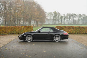 Bild 29/96 von Porsche 911 Carrera 4 (2006)