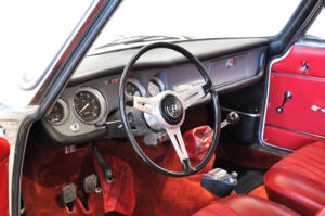 Image 19/30 of Alfa Romeo Giulia 1600 Sprint GT (1964)