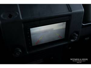 Image 12/22 of Land Rover Defender 90 (1996)