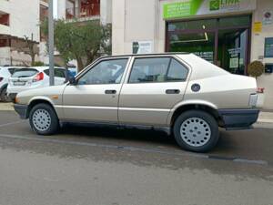 Immagine 24/50 di Alfa Romeo 33 - 1.3 S (1989)