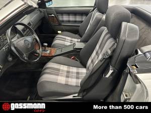 Immagine 8/15 di Mercedes-Benz 500 SL (1991)