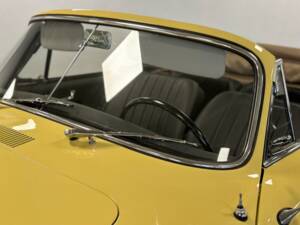 Image 80/101 of Porsche 356 B 1600 (1963)