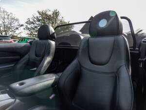 Bild 80/83 von Aston Martin DB 7 Vantage Volante (2001)