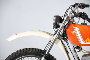 Image 10/50 of Aspes DUMMY (1983)