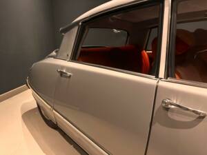 Bild 17/76 von Citroën DS 20 A (1970)