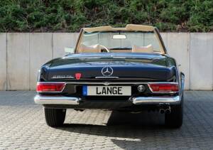 Immagine 6/66 di Mercedes-Benz 280 SL (1969)