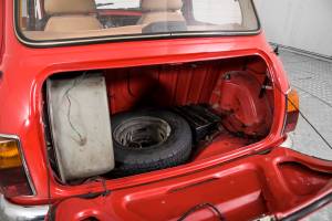 Image 45/50 de Innocenti Mini Cooper 1300 (1975)