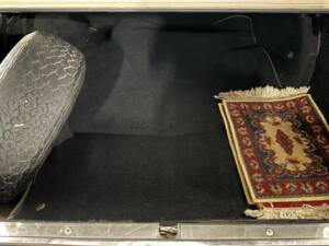 Image 17/17 de FIAT 130 Coupé (1972)