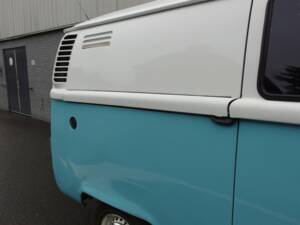 Bild 21/99 von Volkswagen T2b Kastenwagen (1977)