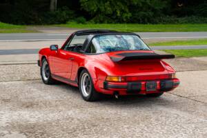 Bild 14/35 von Porsche 911 Carrera 3.2 (1987)