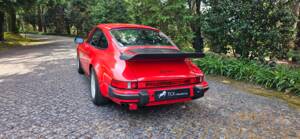 Immagine 4/37 di Porsche 911 Carrera 3.2 (1985)