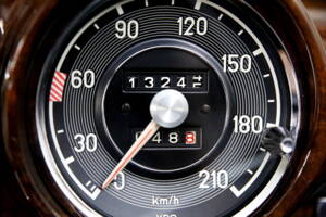 Imagen 12/25 de Mercedes-Benz 300 SE (1963)