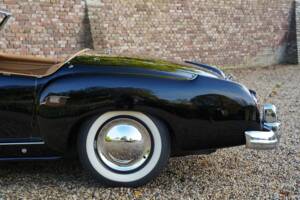 Image 44/50 of Nash-Healey Roadster (1953)