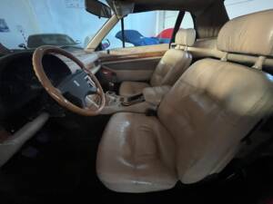 Image 14/17 of Maserati Spyder (1988)