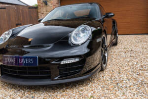 Bild 14/47 von Porsche 911 GT2 (2009)