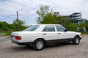 Bild 5/21 von Mercedes-Benz 280 SE (1985)