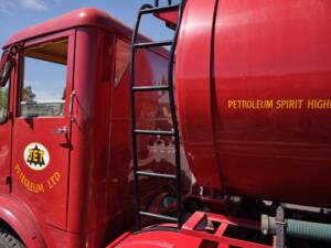 Bild 18/42 von AEC Mammoth Major Tanker (1954)