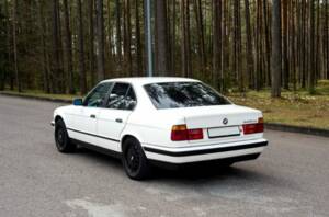 Image 3/55 of BMW 525ix (1993)
