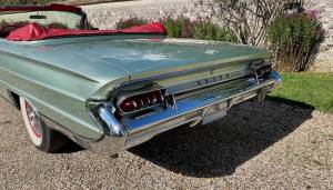 Image 16/50 of Buick Electra 225 Convertible (1962)
