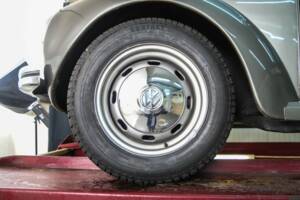 Image 45/50 of Volkswagen Beetle 1303 LS (1971)