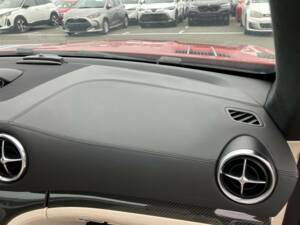 Afbeelding 41/70 van Mercedes-Benz SL 63 AMG (2012)