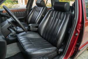 Imagen 26/50 de Lancia Thema 8.32 (1989)