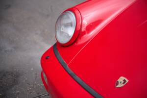 Afbeelding 17/50 van Porsche 911 Carrera 4 (1992)