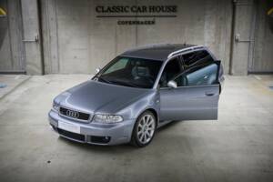 Imagen 7/100 de Audi RS4 Avant (2001)