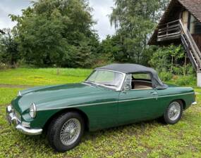 Image 10/18 of MG MGB (1965)