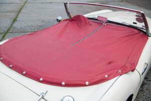 Afbeelding 15/36 van Austin-Healey 100&#x2F;6 (BN4) (1957)