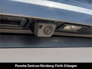 Bild 41/50 von Porsche Cayenne GTS (1900)